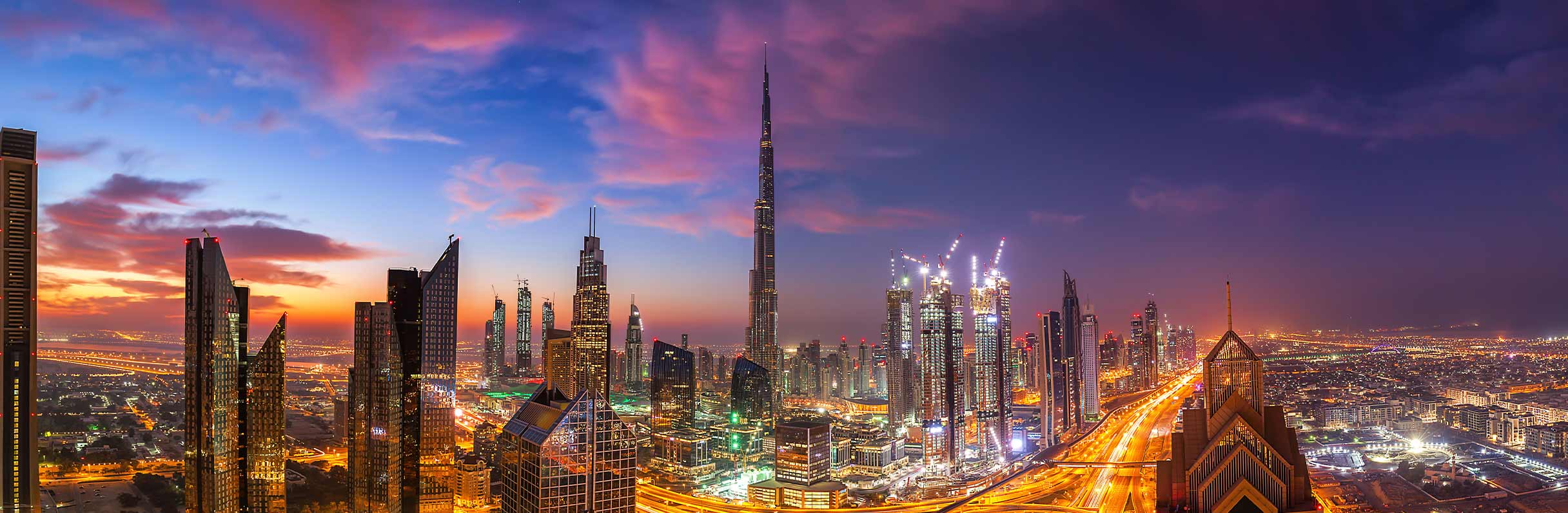 Luxury Car rental in dubai