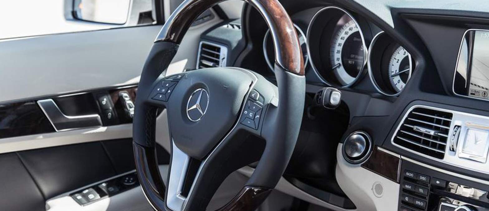 rent a car in dubai