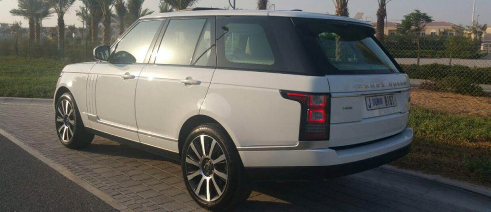 rent a car in dubai