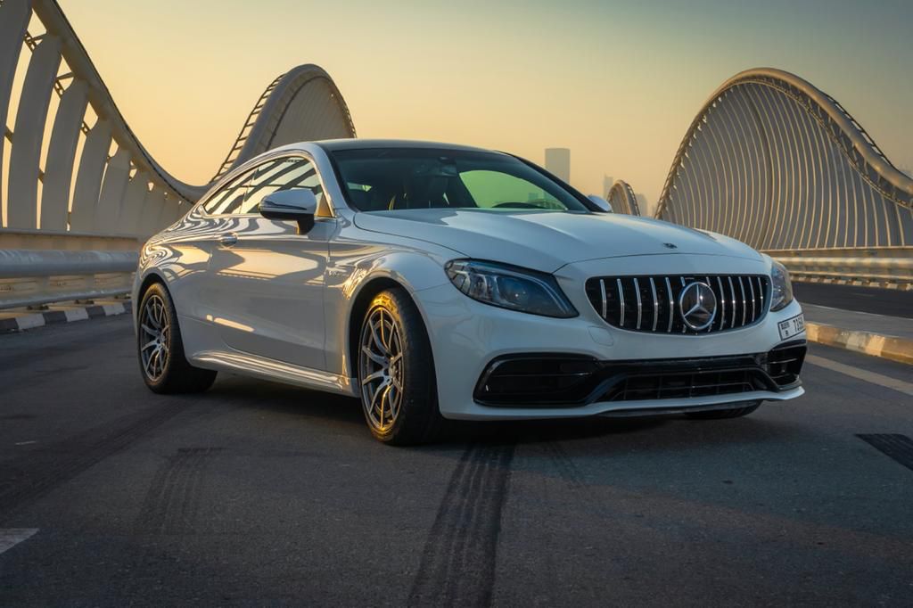 rent a car in dubai