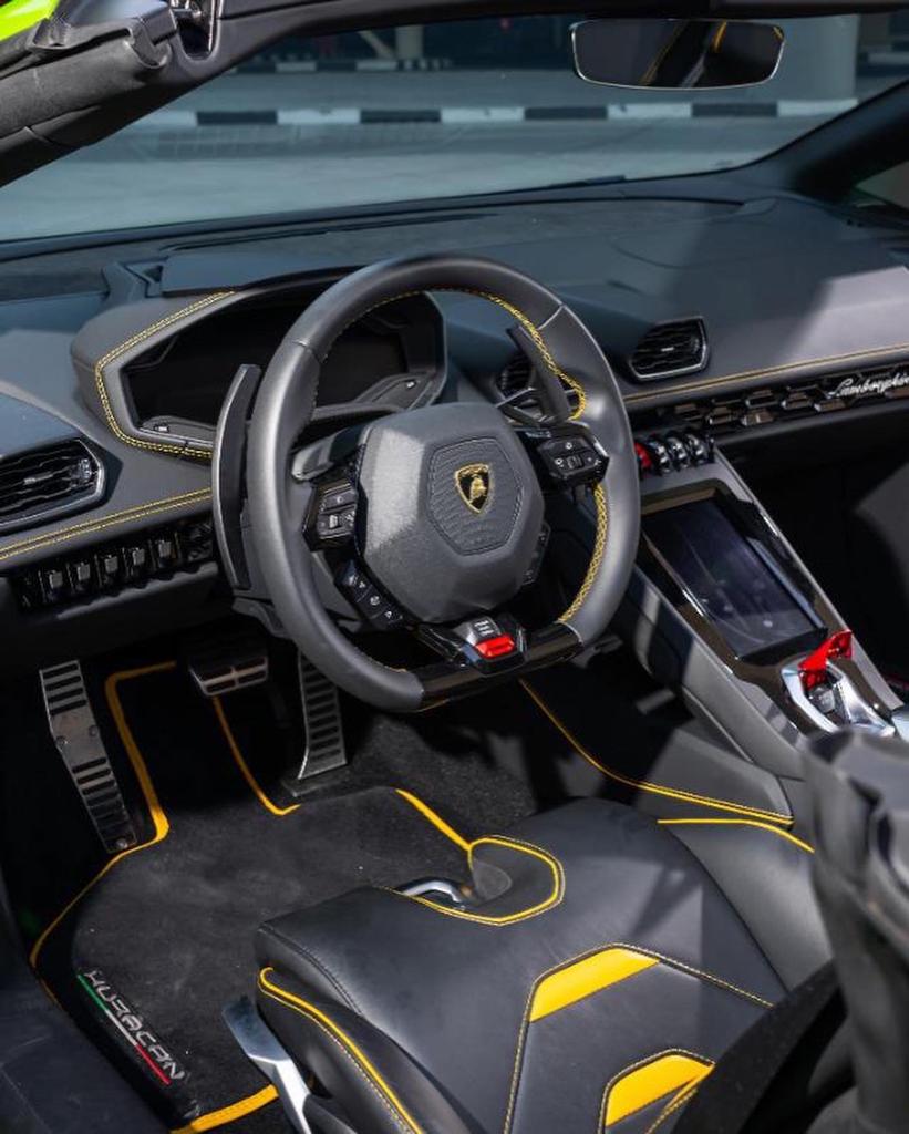rent a car in dubai