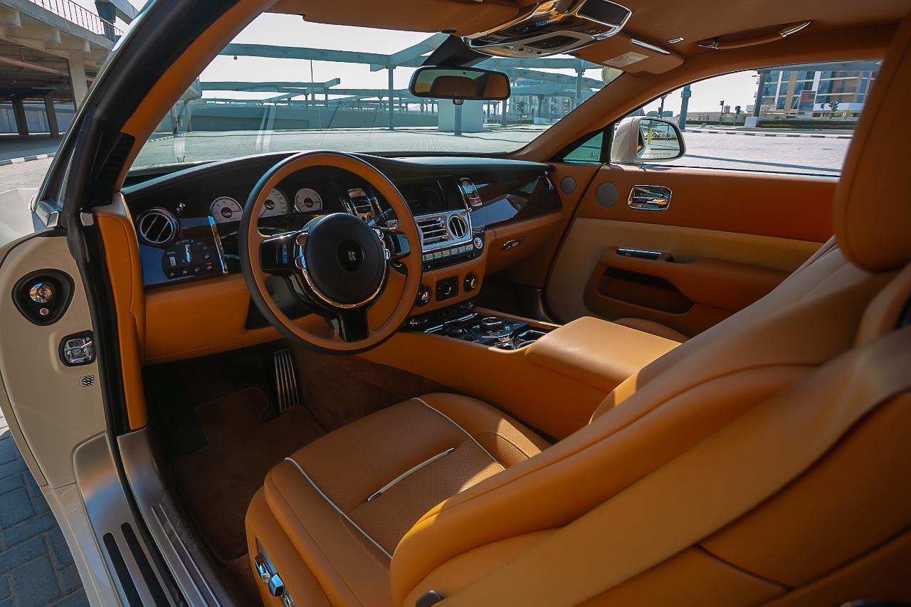 rent a car in dubai
