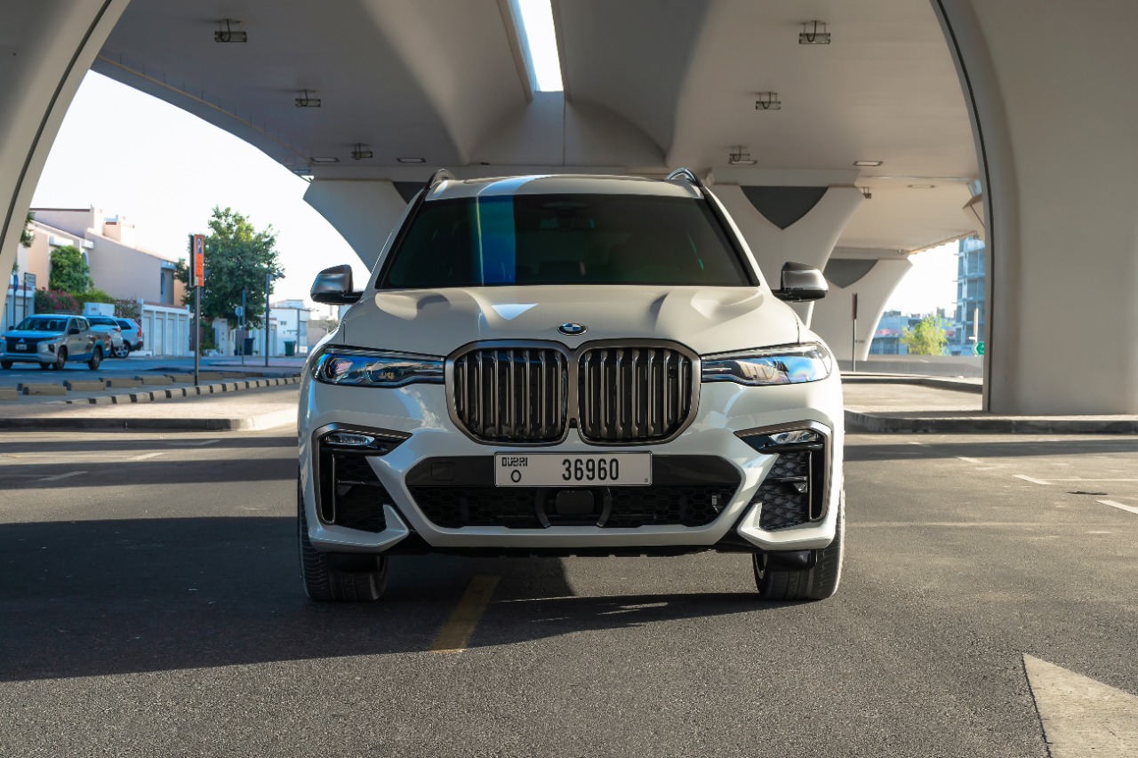 rent a car in dubai