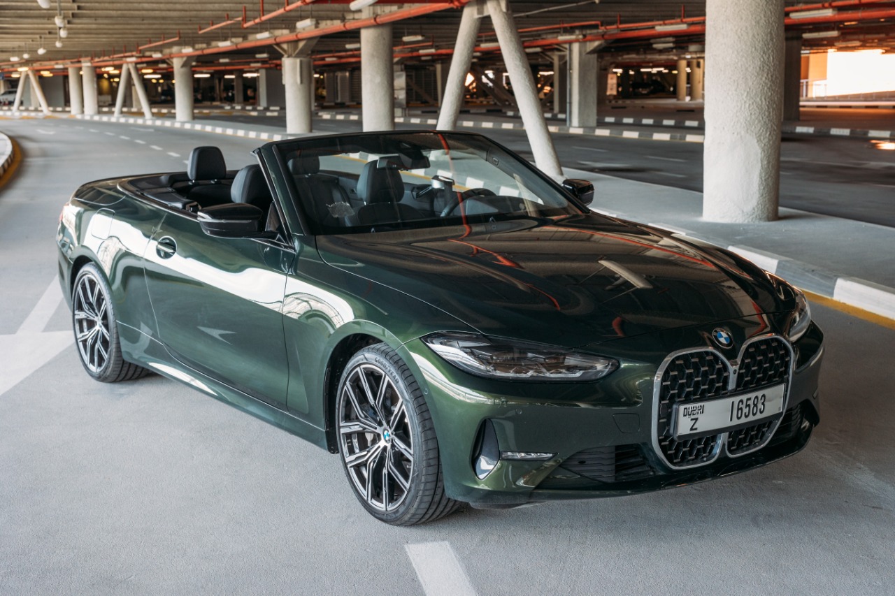 Rent BMW 430i cabrio in Dubai