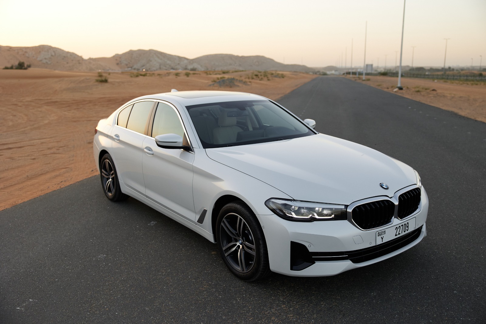 Rent BMW 520i in Dubai