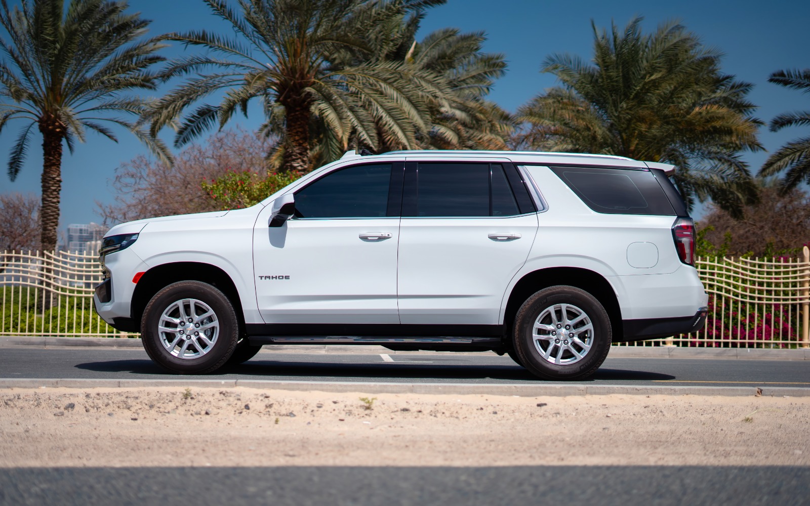 rent a car in dubai