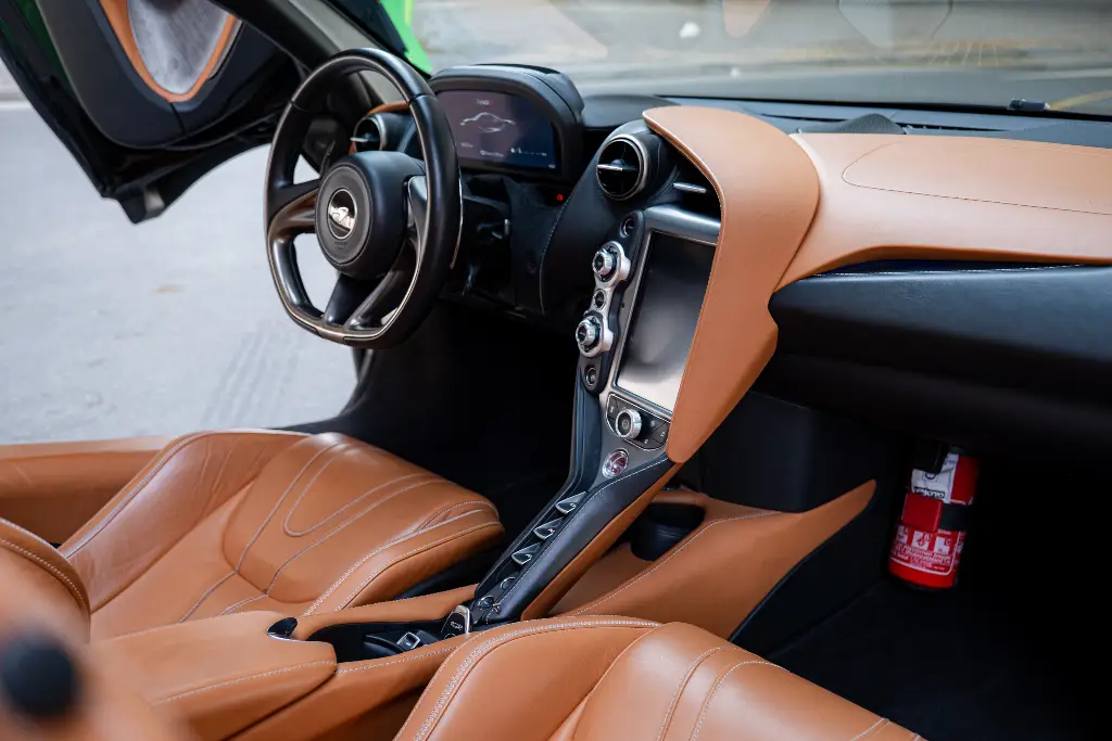 Mercedes GLC Image 1