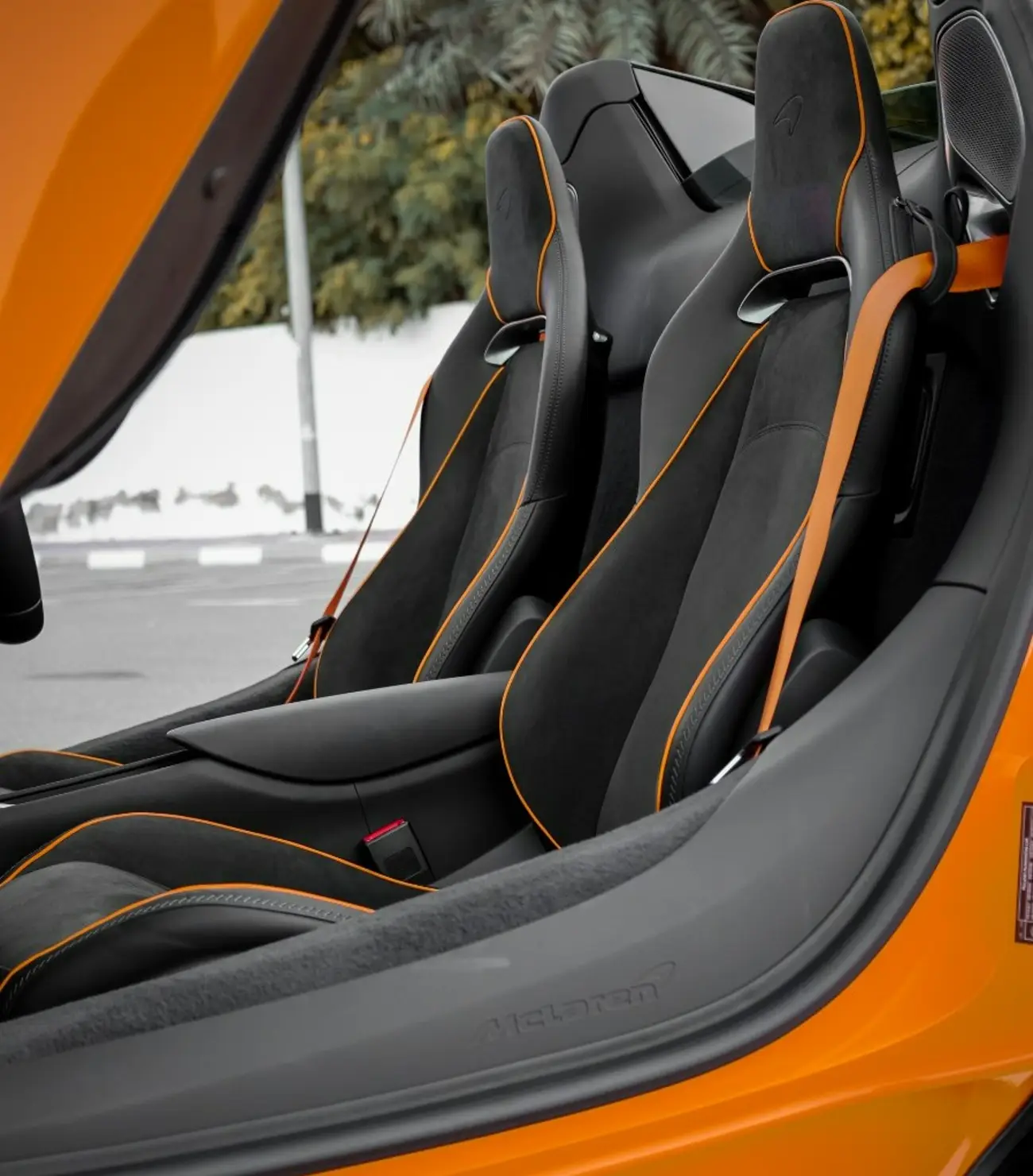 rent a car in dubai
