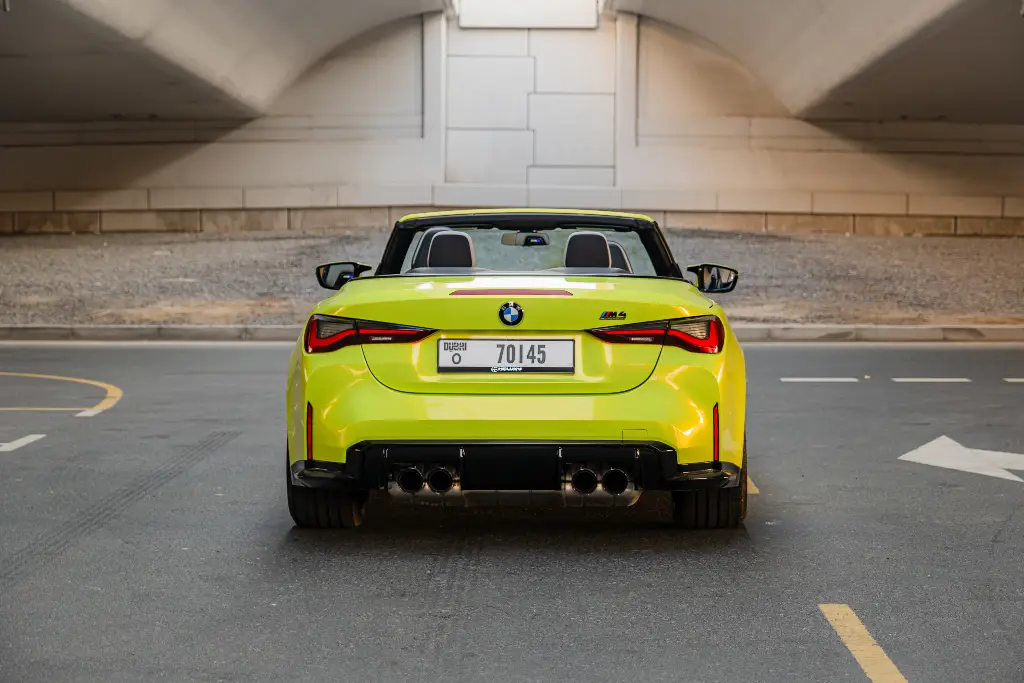 rent a car in dubai
