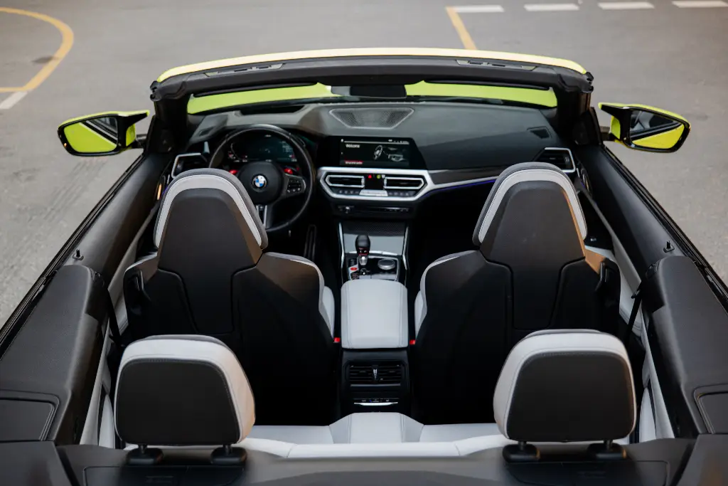 rent a car in dubai