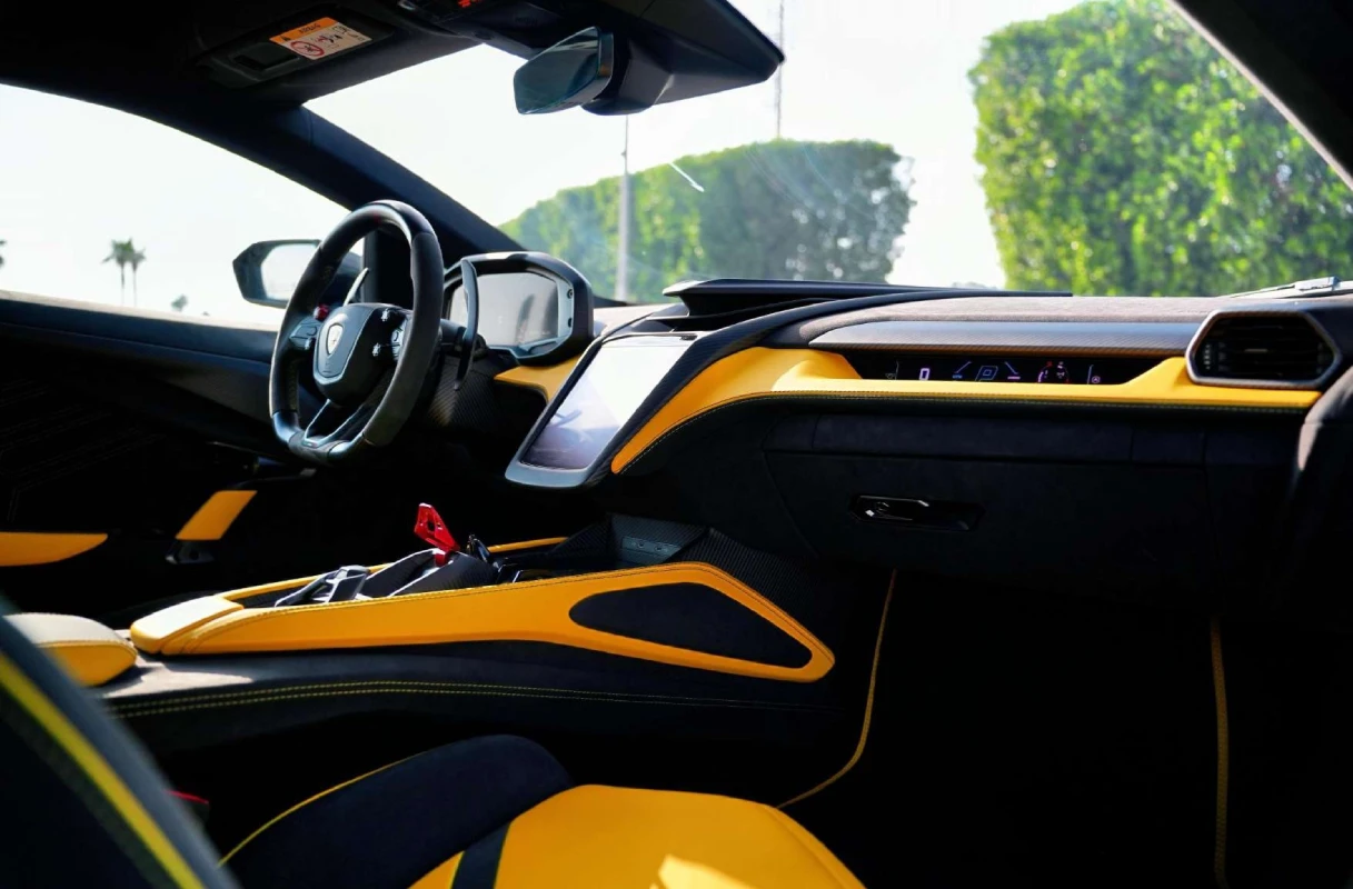 Mercedes GLC Image 1