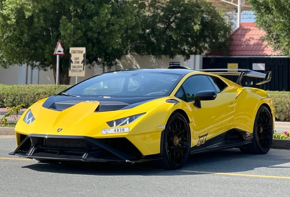 Lamborghini Huracan STO