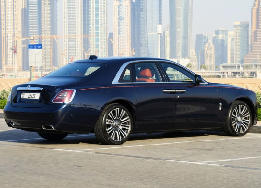 Rolls Royce Ghost interior and exterior views - Image 3