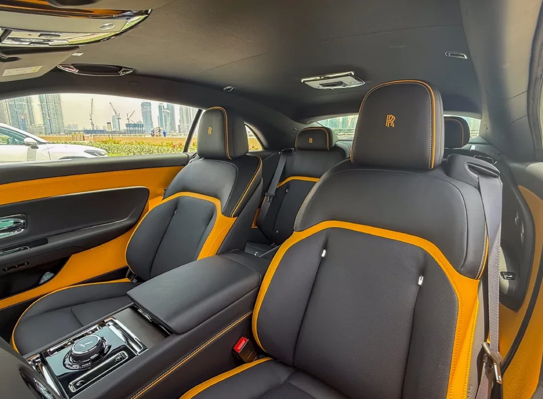 Rolls Royce Spectre interior and exterior views - Image 8