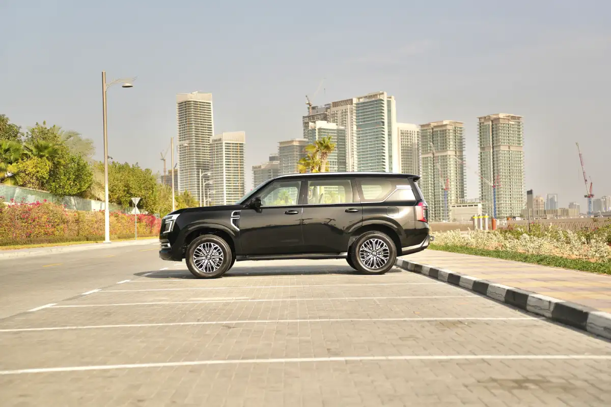 Nissan Patrol Platinum V8 interior and exterior views - Image 2