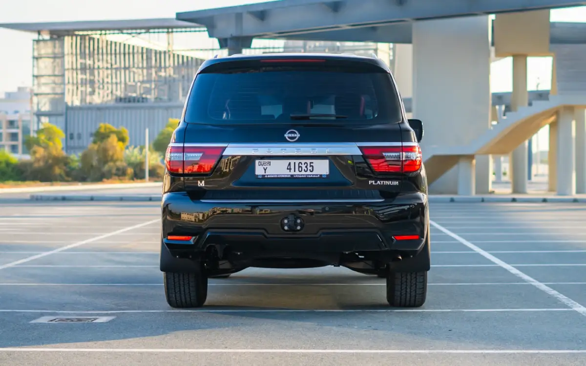 Nissan Patrol Platinum interior and exterior views - Image 4