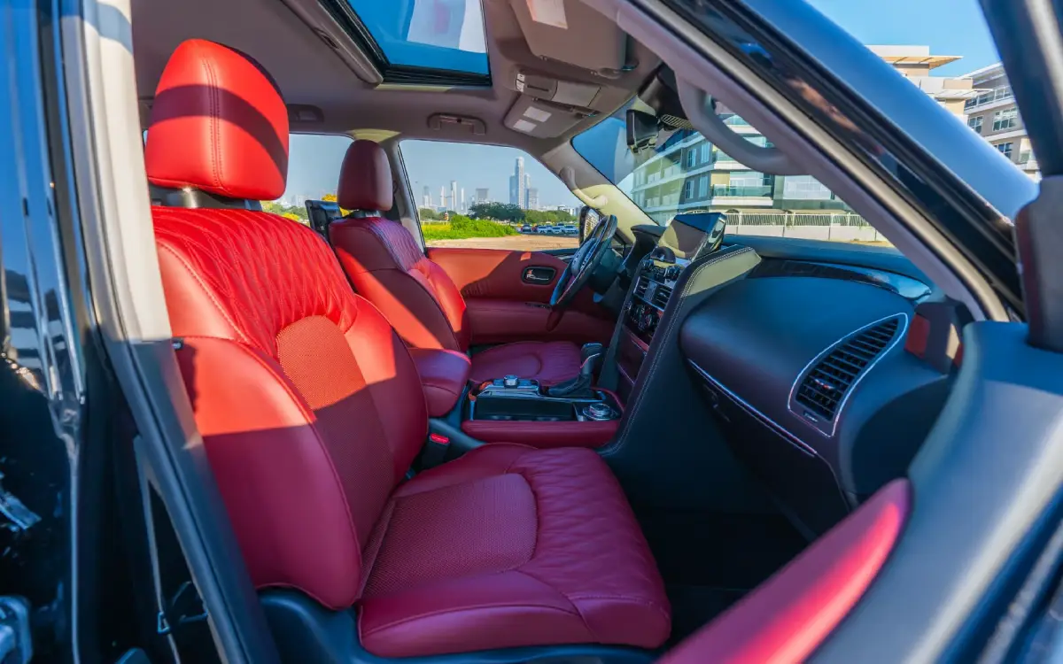 Nissan Patrol Platinum interior and exterior views - Image 5