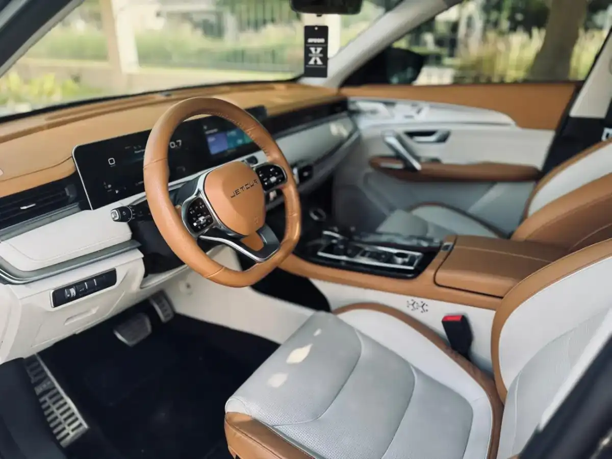 Jetour X70 Plus interior and exterior views - Image 2