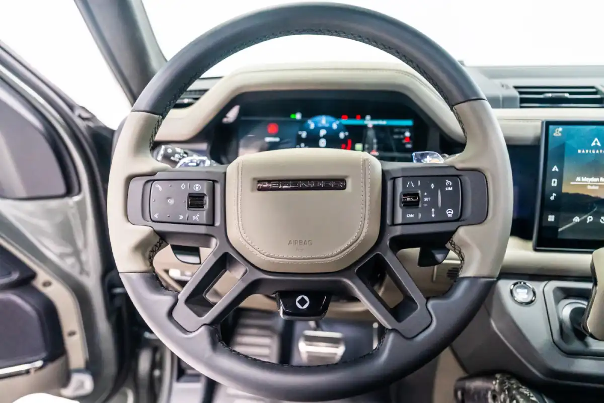 Land Rover Defender Octa interior and exterior views - Image 3