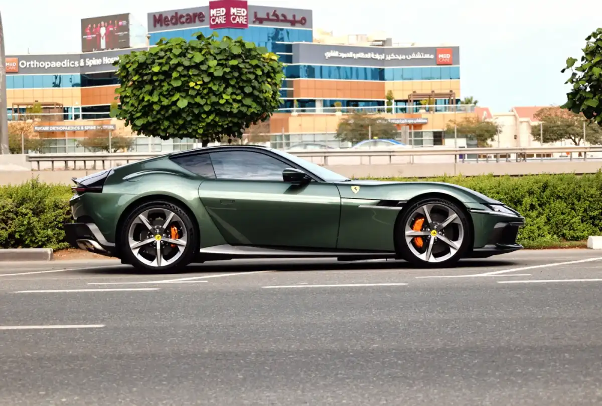 Ferrari 12 Cilindri interior and exterior views - Image 2