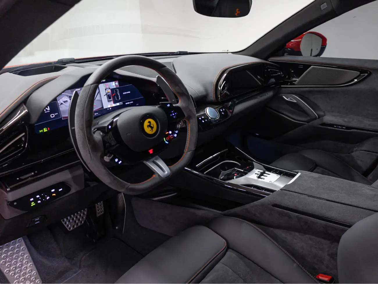 Ferrari Purosangue interior and exterior views - Image 5