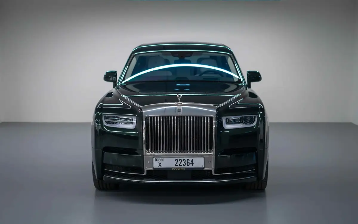 Rolls Royce Phantom interior and exterior views - Image 1