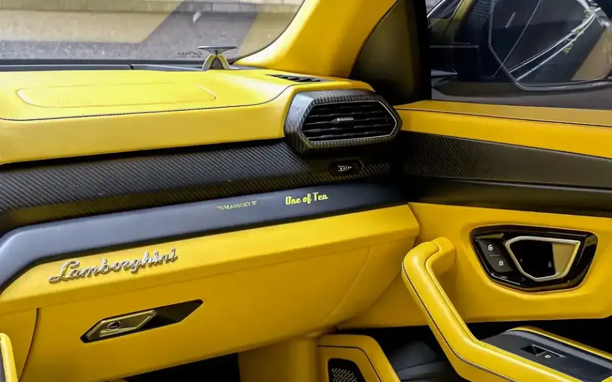 Lamborghini Urus Mansory interior and exterior views - Image 7
