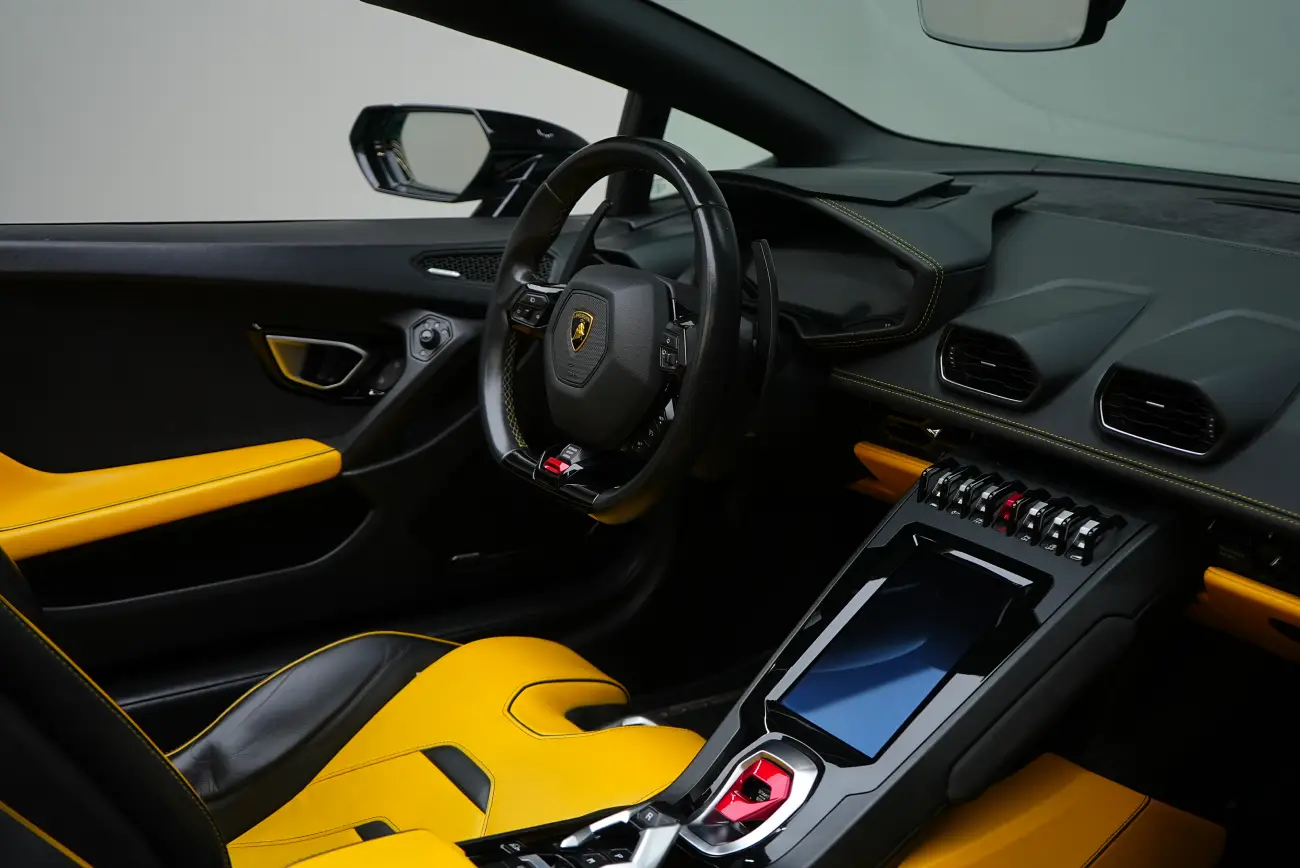 2025 Lamborghini Rent Lamborghini Huracan EVO Rental Dubai