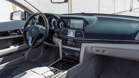 Luxury Car Rental