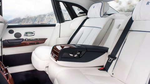 Luxury Car Rental