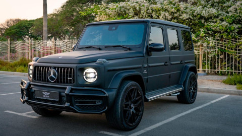 Luxury Car Rental