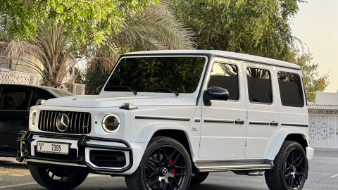 Luxury Car Rental